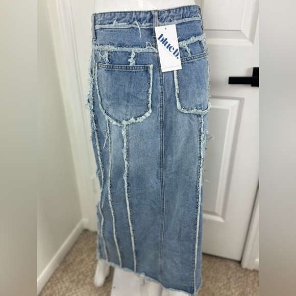 Blue b Distressed Denim Maxi Skirt Size Small.  A22 - Picture 5 of 11